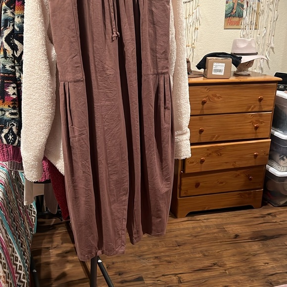 Wide Leg Mocha Crop Barrel Style Oversized Pockets Drawstring Waist by Blu Ivy - Picture 5 of 7